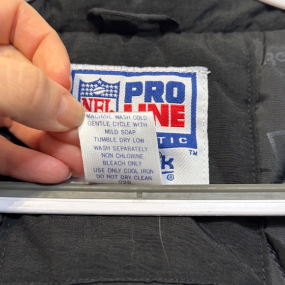 Vintage 1990s NFL Football Reebok Miami Dolphins Padded Jacket | Size XXL - Picture 11 of 11